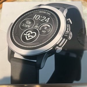 MICHAEL KORS ACCESS SMART WATCH